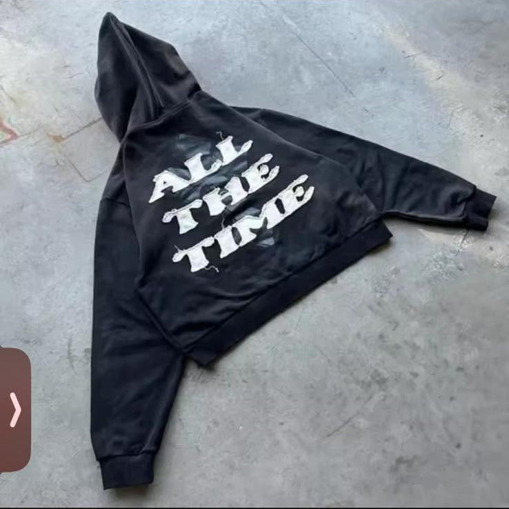 Veste à Capuche Noire